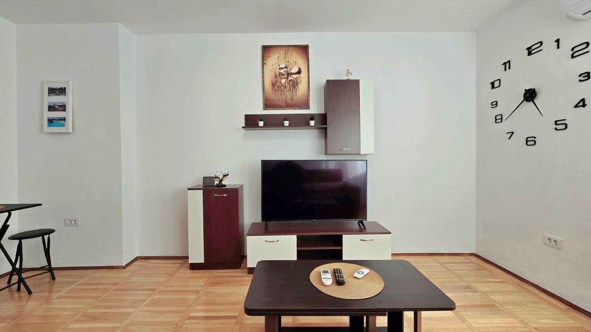 Apartament Confort Hd Hunedoara Esterno foto